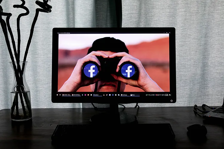 There are 4.8 billion social media users worldwide, equating to about 42% of the current population.